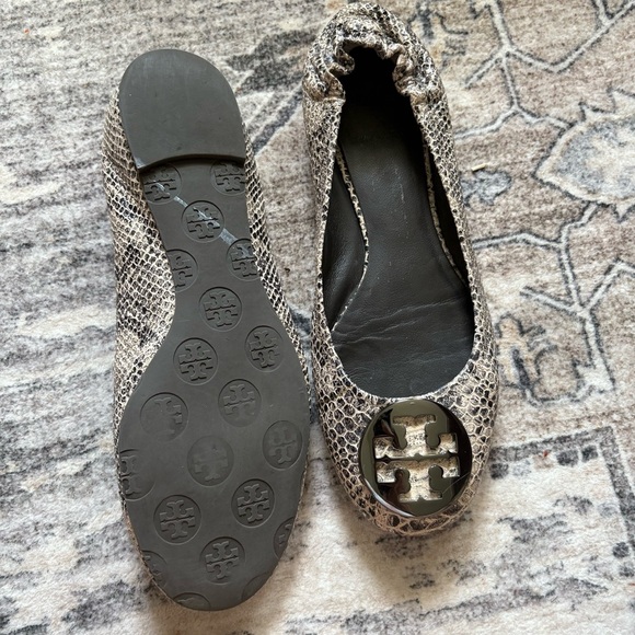 Tory Burch Snakeskin Ballerina Reva Flats size 7.5 - Picture 4 of 7